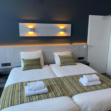 Hotel & Appartementen Royal Sas van Gent Eksteriør bilde